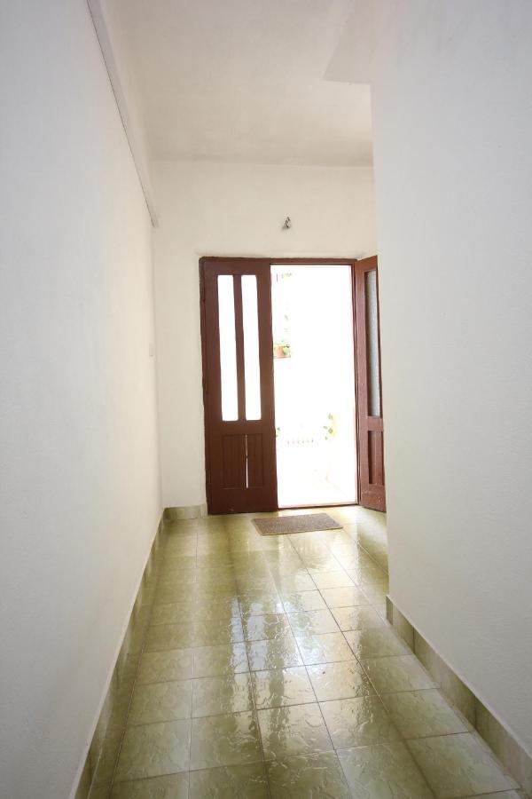 Apartment Savar 8079A Brbinj Exterior foto